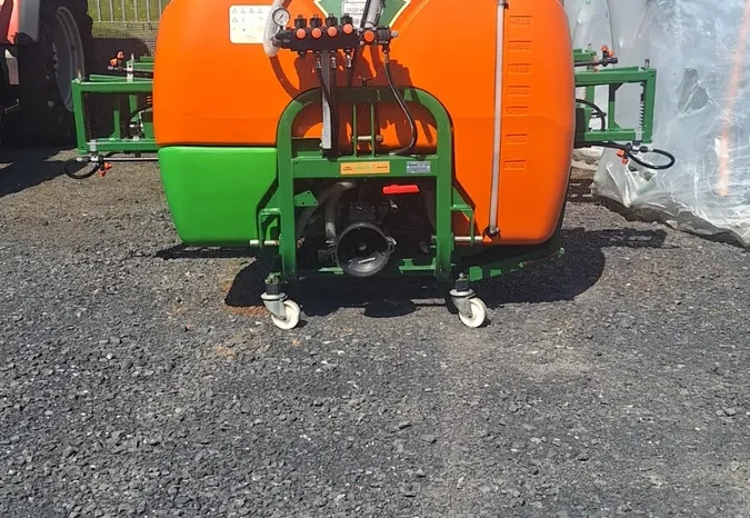 Agrional Delta SP 800 Field Sprayer full